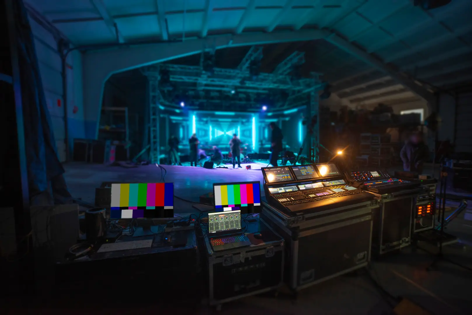 LUXIA AV pix av video